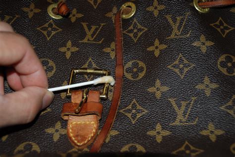 louis vuitton cleaning canvas|cleaning Louis Vuitton vachetta.